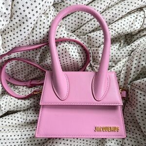 Jacquemus Le Chiquito Moyen Medium Bag in (Pink) LIGHT PINK